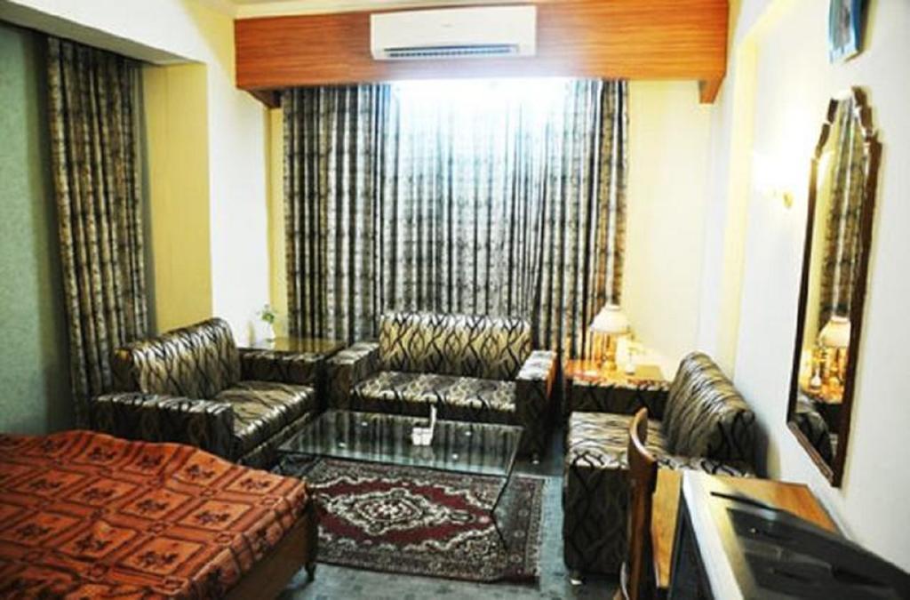 Hotel Amsun Pride Bathinda Szoba fotó
